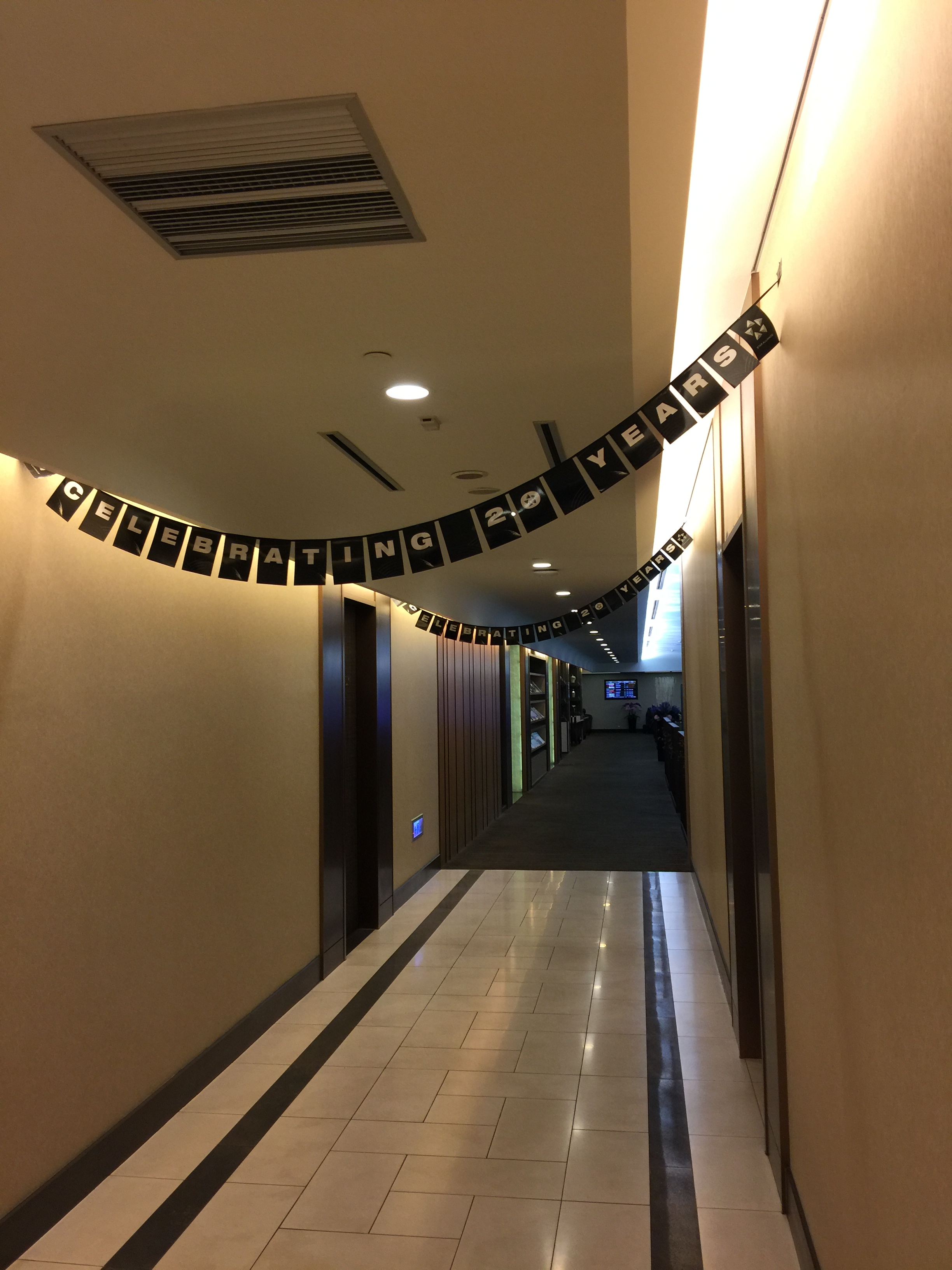 Happy Birthday to STAR ( TPE Lounge)