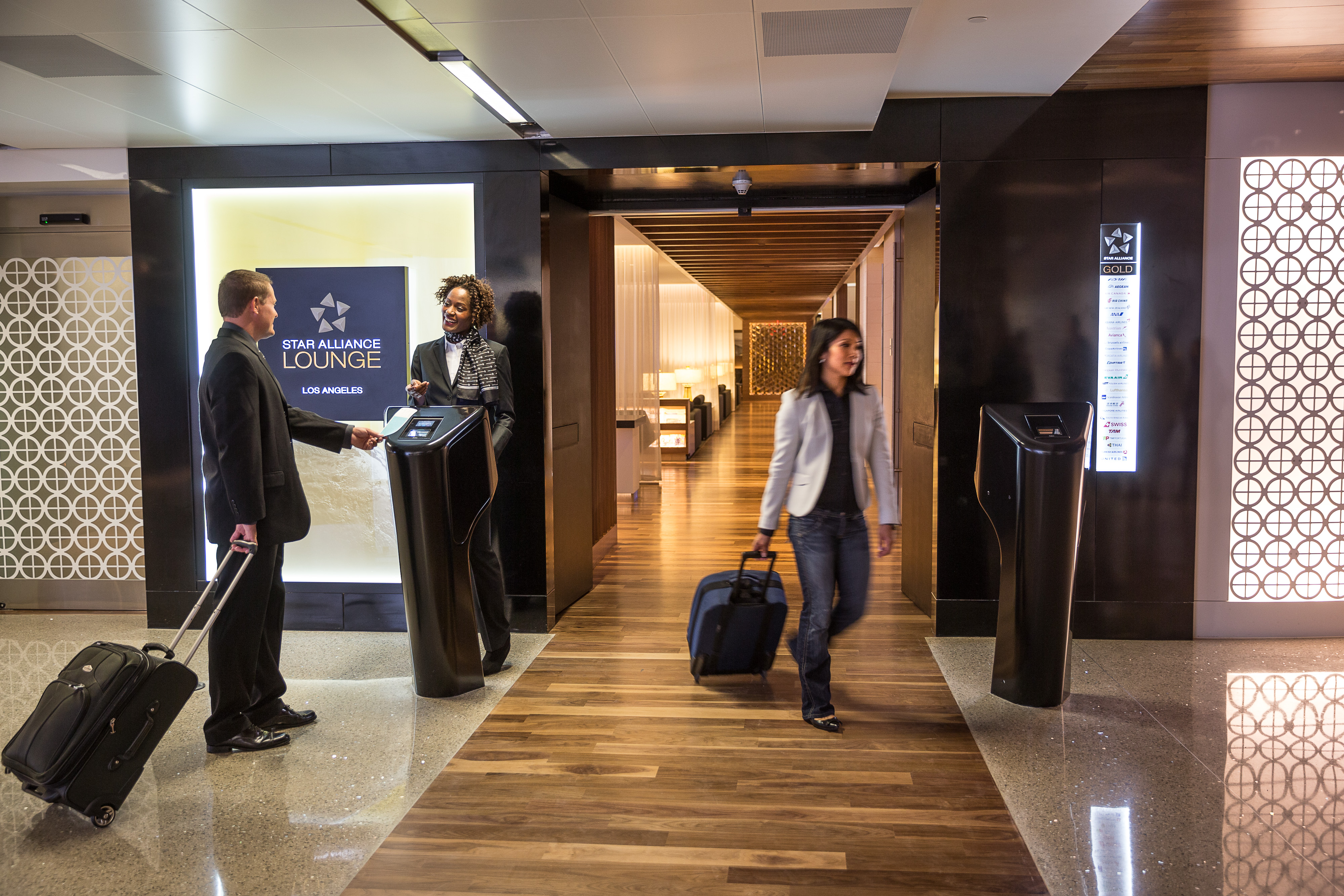 Star Alliance lounge in LAX – Entrance