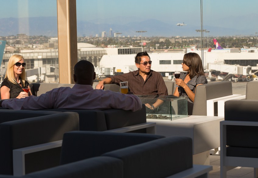 Star Alliance lounge in LAX – Roof terrace public